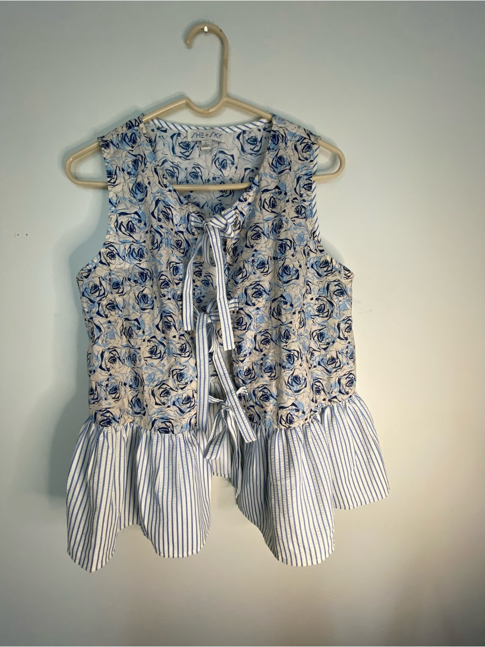 She + Sky Blue and Cream Floral Tie-Front Peplum Tunic